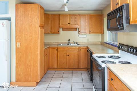 2648 Northrup Pl, Anchorage, AK 99508 photo 9