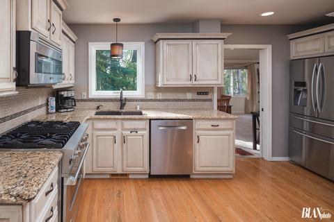 10219 Stewart Dr, Eagle River, AK 99577 photo 7