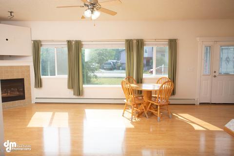 16729 Eleonora St, Eagle River, AK 99577 photo 2