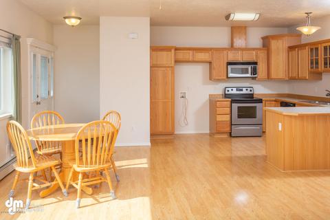 16729 Eleonora St, Eagle River, AK 99577 photo 6