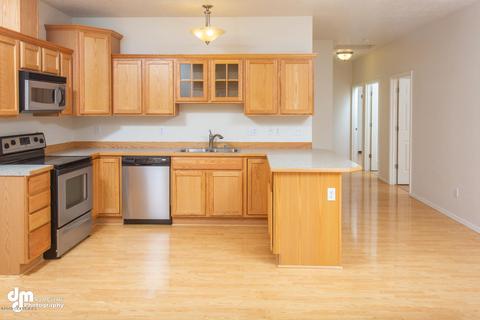 16729 Eleonora St, Eagle River, AK 99577 photo 4