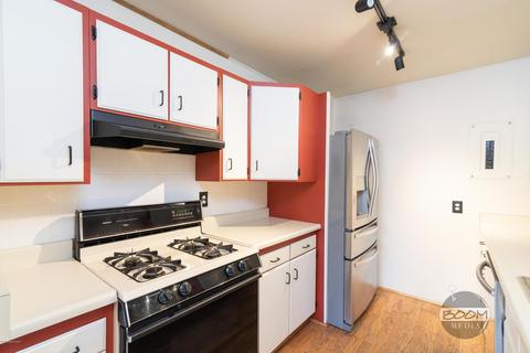 1408 E 27th Ave, Anchorage, AK 99508 photo 5