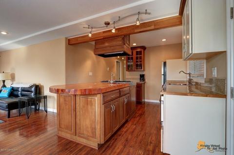 418 E 15th Ave, Anchorage, AK 99501 photo 3