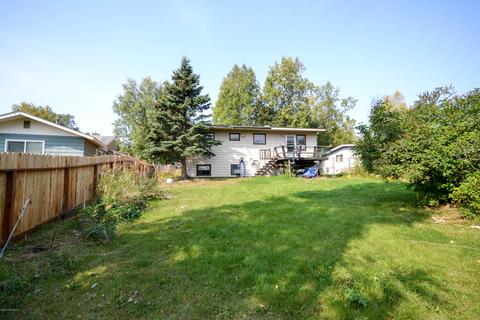 4151 James Dr, Anchorage, AK 99504 photo 4