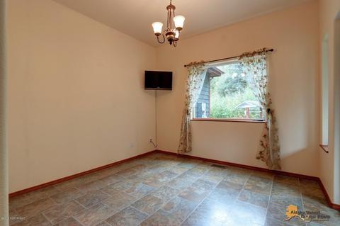 24236 Whaley Ave, Chugiak, AK 99567 photo 21