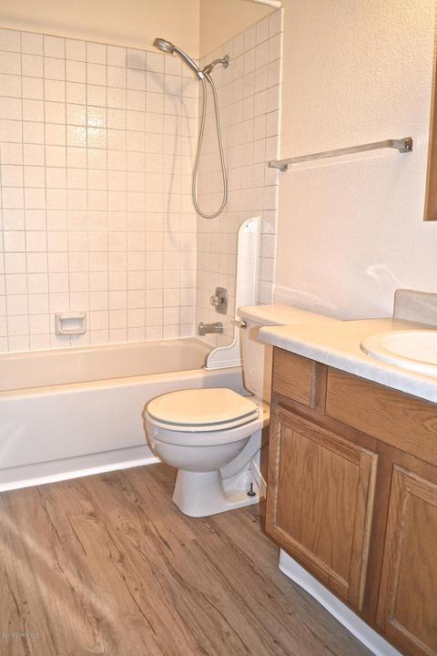 9600 Newhaven Loop, Anchorage, AK 99507 photo 11