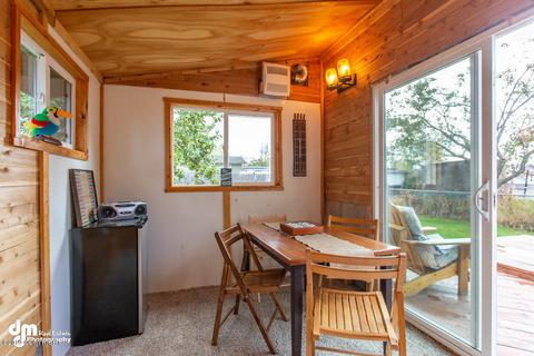416 E Manor Ave, Anchorage, AK 99501 photo 26