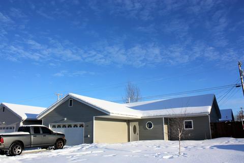 945 Marquette Loop, North Pole, AK 99705 photo 3