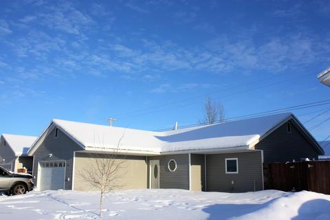 945 Marquette Loop, North Pole, AK 99705 photo 2