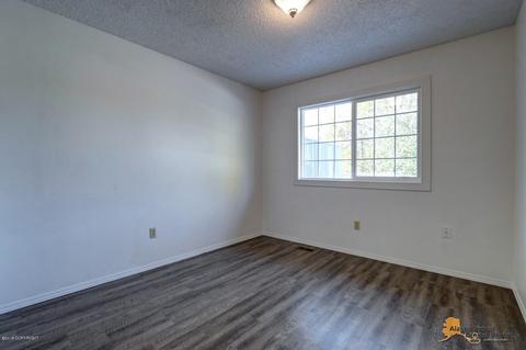 6670 Eileen Cir, Anchorage, AK 99507 photo 14