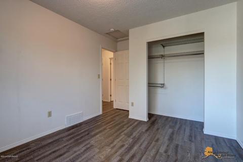 6670 Eileen Cir, Anchorage, AK 99507 photo 15