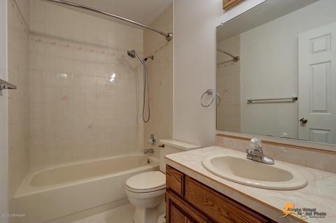6670 Eileen Cir, Anchorage, AK 99507 photo 16