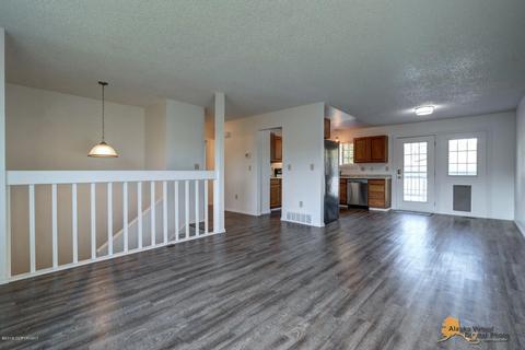 6670 Eileen Cir, Anchorage, AK 99507 photo 5