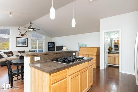 8960 Eagle River Ln, Eagle River, AK 99577 photo 10