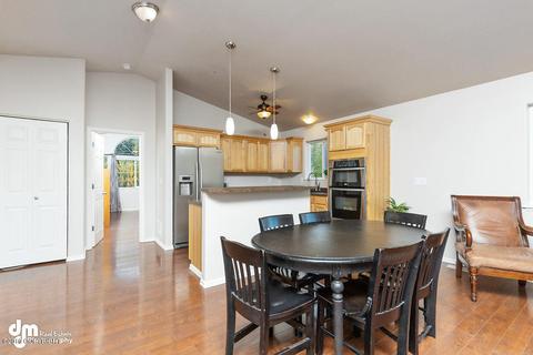 8960 Eagle River Ln, Eagle River, AK 99577 photo 5
