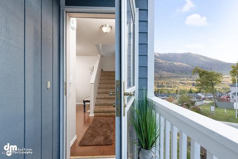 8960 Eagle River Ln, Eagle River, AK 99577 photo 4