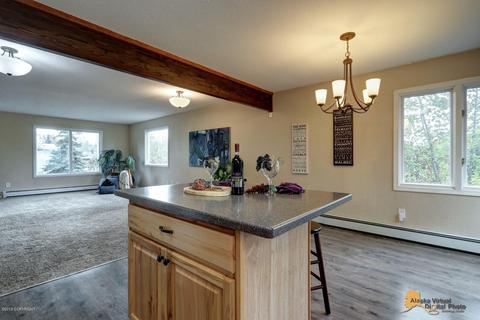 3605 E 19th Ave, Anchorage, AK 99508 photo 8