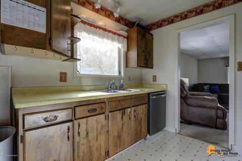 1525 E St, Anchorage, AK 99501 photo 12