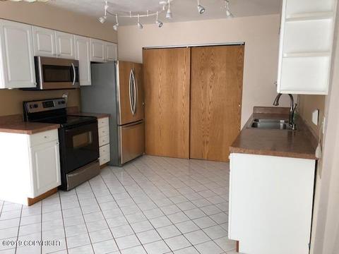 3934 Harca St, Eagle River, AK 99577 photo 5