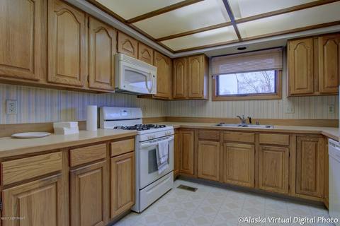 3083 Bettles Bay Loop, Anchorage, AK 99515 photo 10