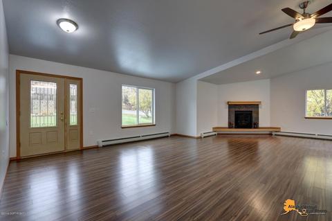 15214 Husky St, Eagle River, AK 99577 photo 9