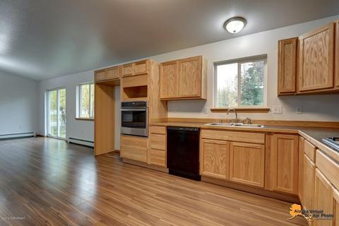 15214 Husky St, Eagle River, AK 99577 photo 13