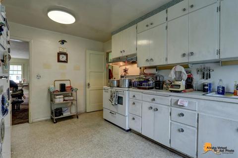 1311 H St, Anchorage, AK 99501 photo 10