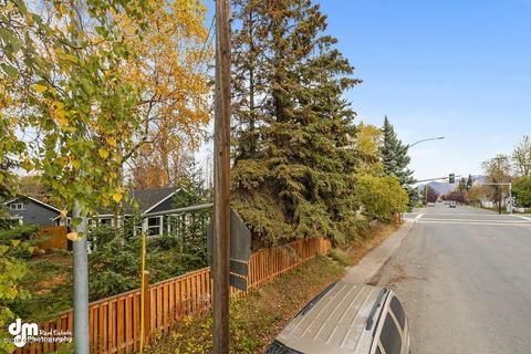 829 E 13th Ave, Anchorage, AK 99501 photo 5