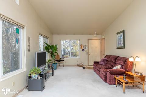 18847 Man O War Rd, Eagle River, AK 99577 photo 6