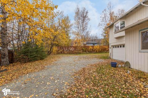 18847 Man O War Rd, Eagle River, AK 99577 photo 37