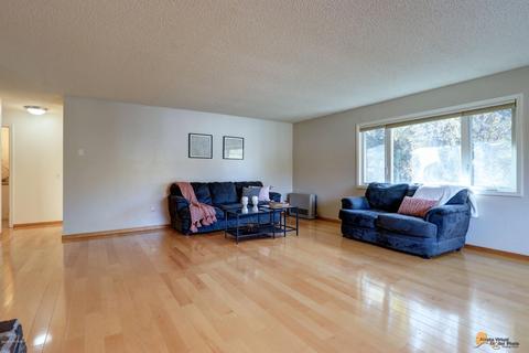 518 E 22nd Ave # 8, Anchorage, AK 99503 photo 10