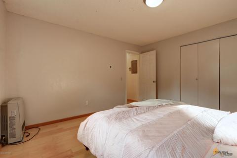 518 E 22nd Ave # 8, Anchorage, AK 99503 photo 19