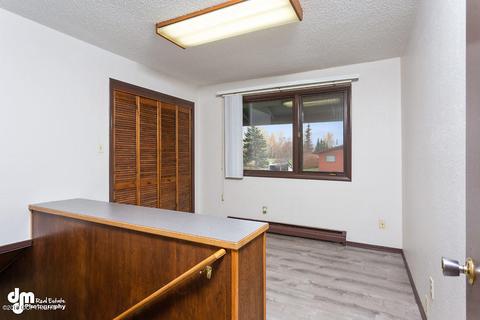 6104 E 21st Ave, Anchorage, AK 99504 photo 19