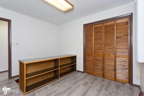 6104 E 21st Ave, Anchorage, AK 99504 photo 20