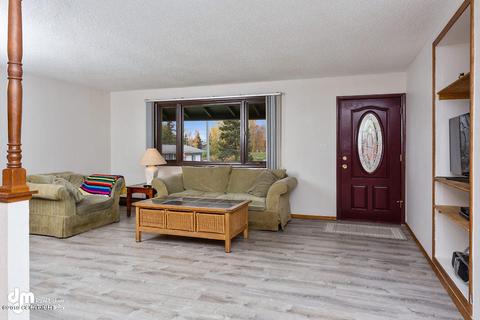 6104 E 21st Ave, Anchorage, AK 99504 photo 8