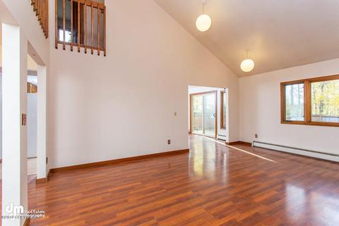 7840 Evander Dr, Anchorage, AK 99518 photo 5