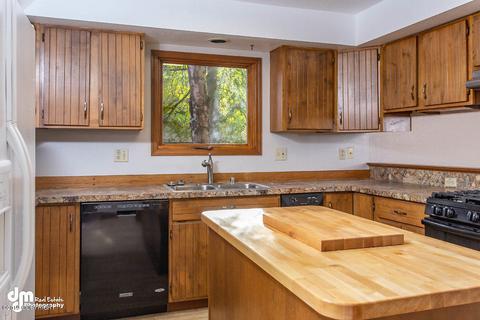 7840 Evander Dr, Anchorage, AK 99518 photo 9