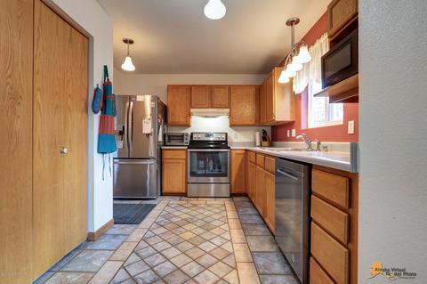 3711 Reflection Dr, Anchorage, AK 99504 photo 9