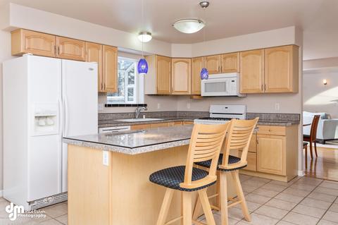 11064 Bow Cir, Anchorage, AK 99515 photo 15