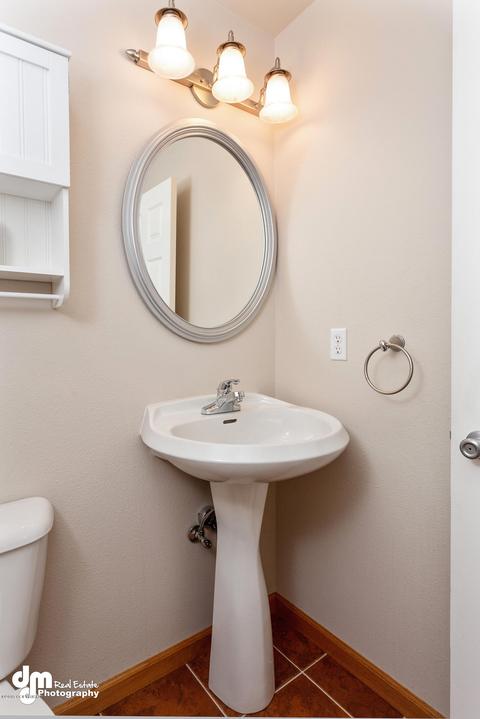 11064 Bow Cir, Anchorage, AK 99515 photo 8