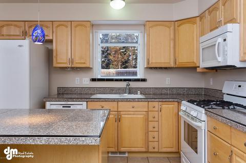 11064 Bow Cir, Anchorage, AK 99515 photo 16