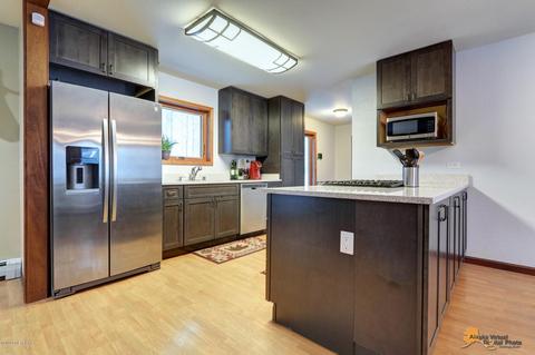 22639 Robinson Rd, Chugiak, AK 99567 photo 9