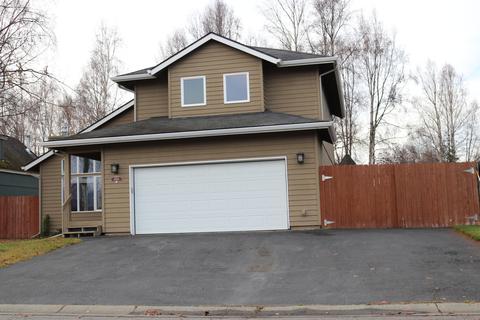 8340 Dagan St, Anchorage, AK 99502 photo 2