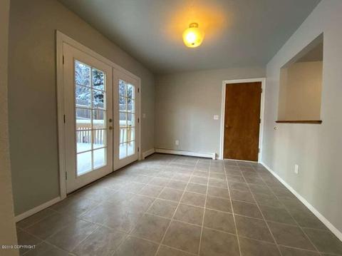 19340 Middleton Loop, Eagle River, AK 99577 photo 8