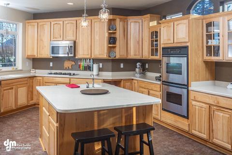 13439 Konrad Dr, Eagle River, AK 99577 photo 4