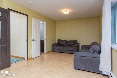 8220 E 20th Ave, Anchorage, AK 99504 photo 16