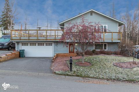 8220 E 20th Ave, Anchorage, AK 99504 photo 1