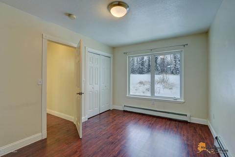 10080 E Ortner Loop, Palmer, AK 99645 photo 16