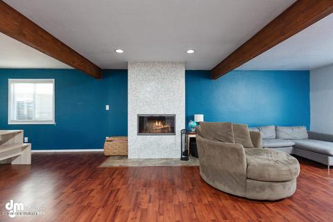 735 Birch St, Anchorage, AK 99501 photo 5