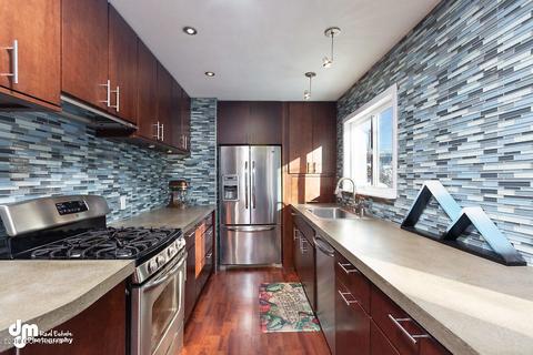 735 Birch St, Anchorage, AK 99501 photo 9